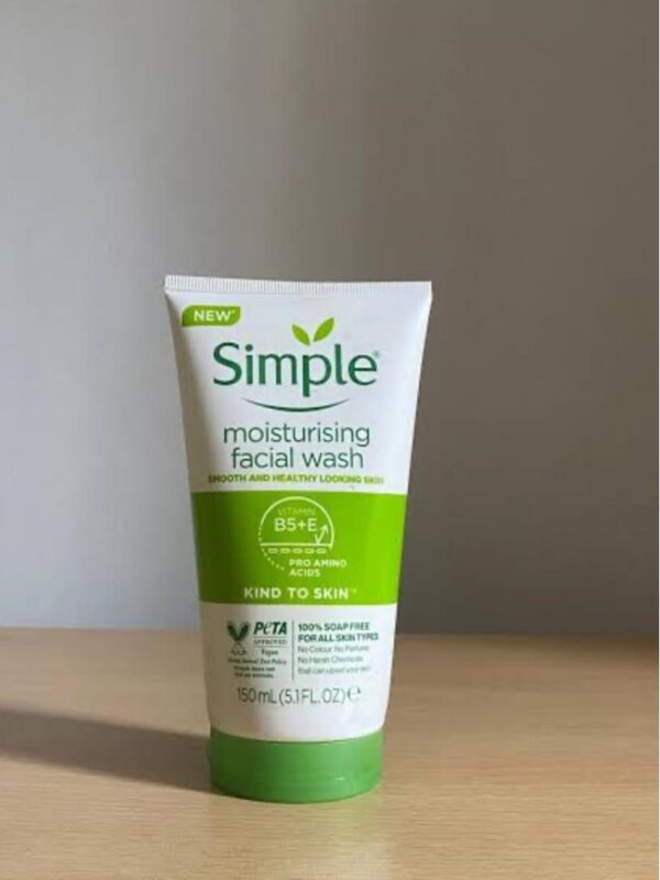 Simple Moisturizing Facial Wash
