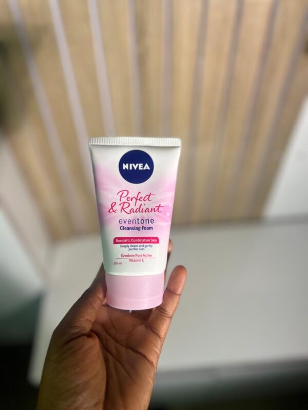 Facefact Ceramide Face Wash